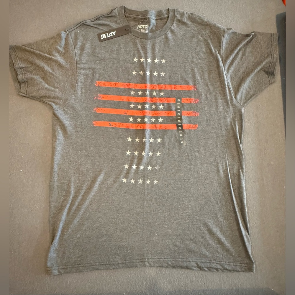 Apt. 9® Stars and Stripes Graphic T-Shirt, Young Men’s XL NWT